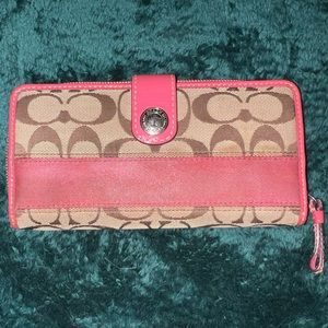 Coach wallet